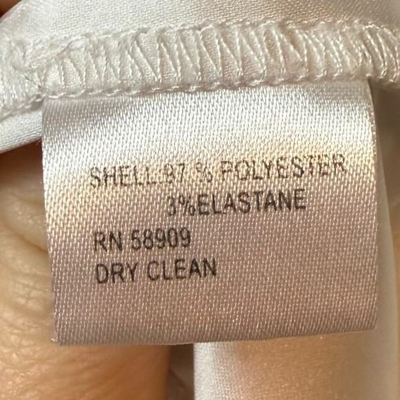 Preston & York bright white sleeveless v-neck blouse with tie - Large - Picture 3 of 3